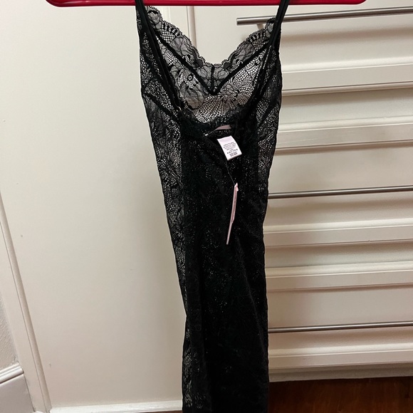 VS Slip - Picture 2 of 2